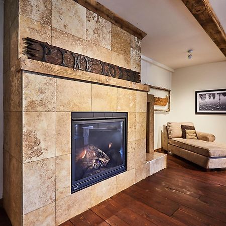 3 Pines Lodge Muskoka Хънтсвил Екстериор снимка