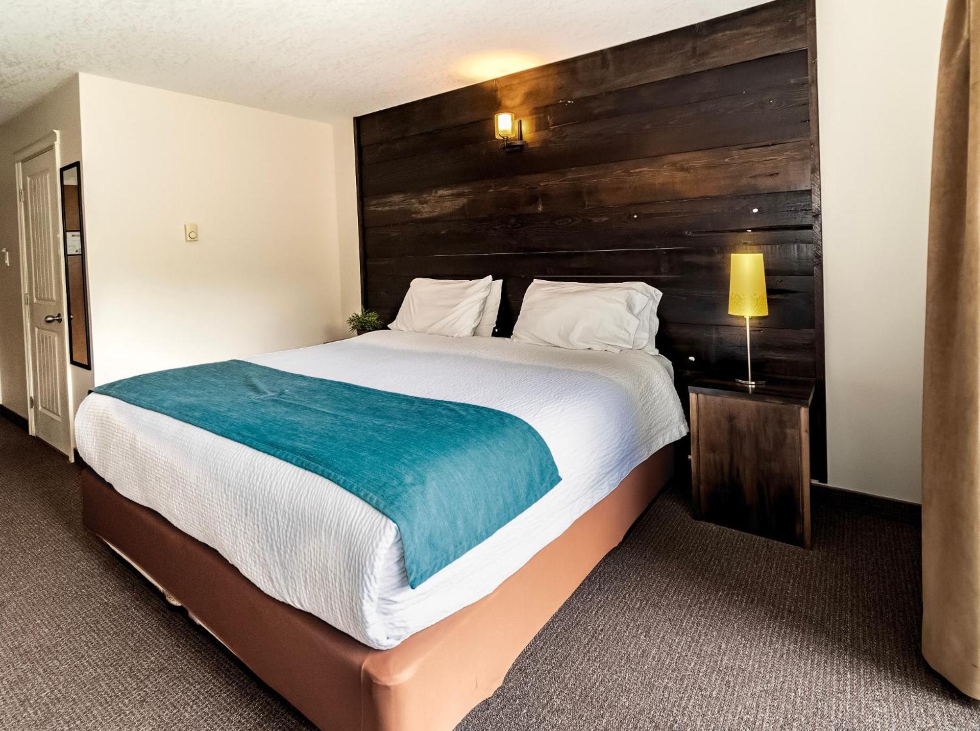 3 Pines Lodge Muskoka Хънтсвил Екстериор снимка